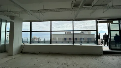 The Point Mall, 76 Regent road, Sea Point (4).